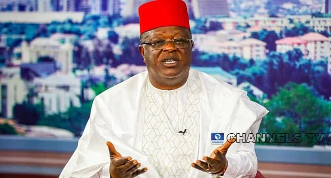 Umahi Hands ₦20bn Road Projects To Local Firms Only