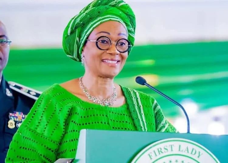 Remi Tinubu Discloses ₦20 Billion Raised From Her Birthday For National Library