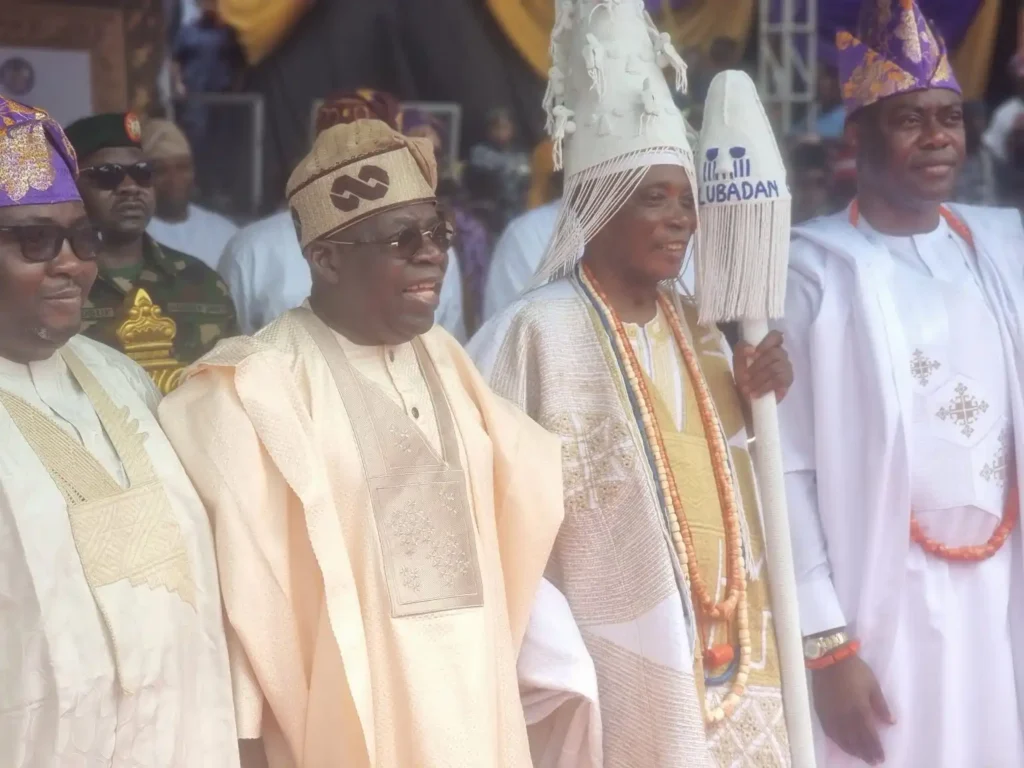 Oyo Governor Makinde Presents Staff of Office to Ladoja in Grand Coronation